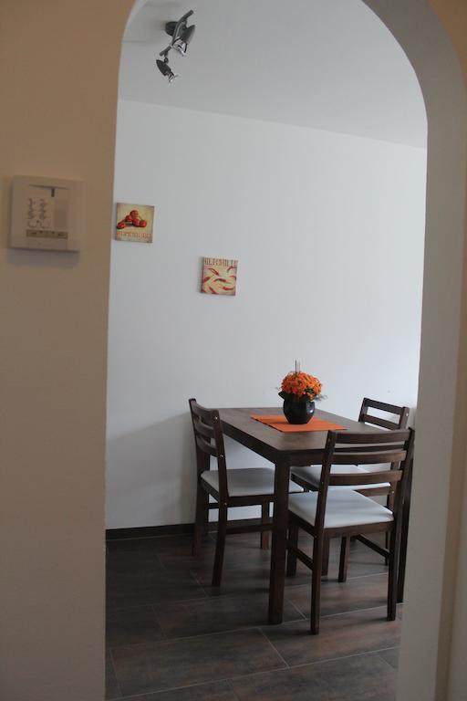 Haus Elisabeth Apartment Gaschurn Phòng bức ảnh