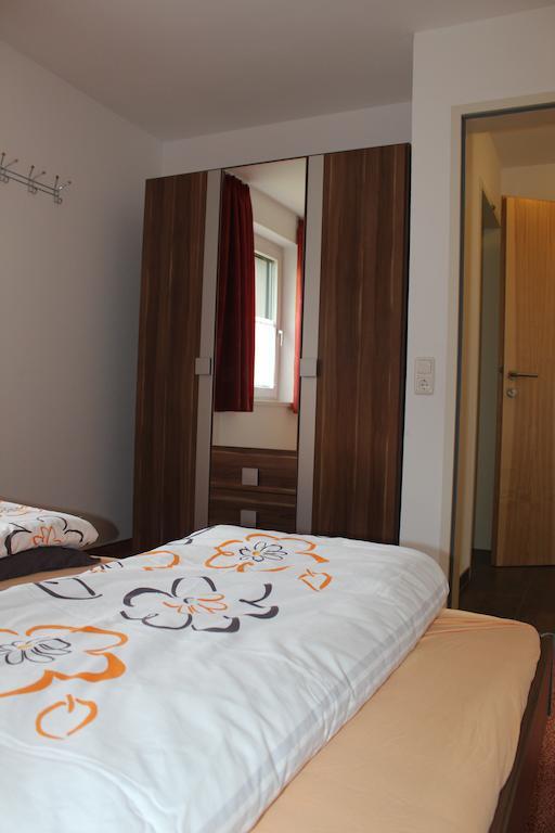 Haus Elisabeth Apartment Gaschurn Phòng bức ảnh